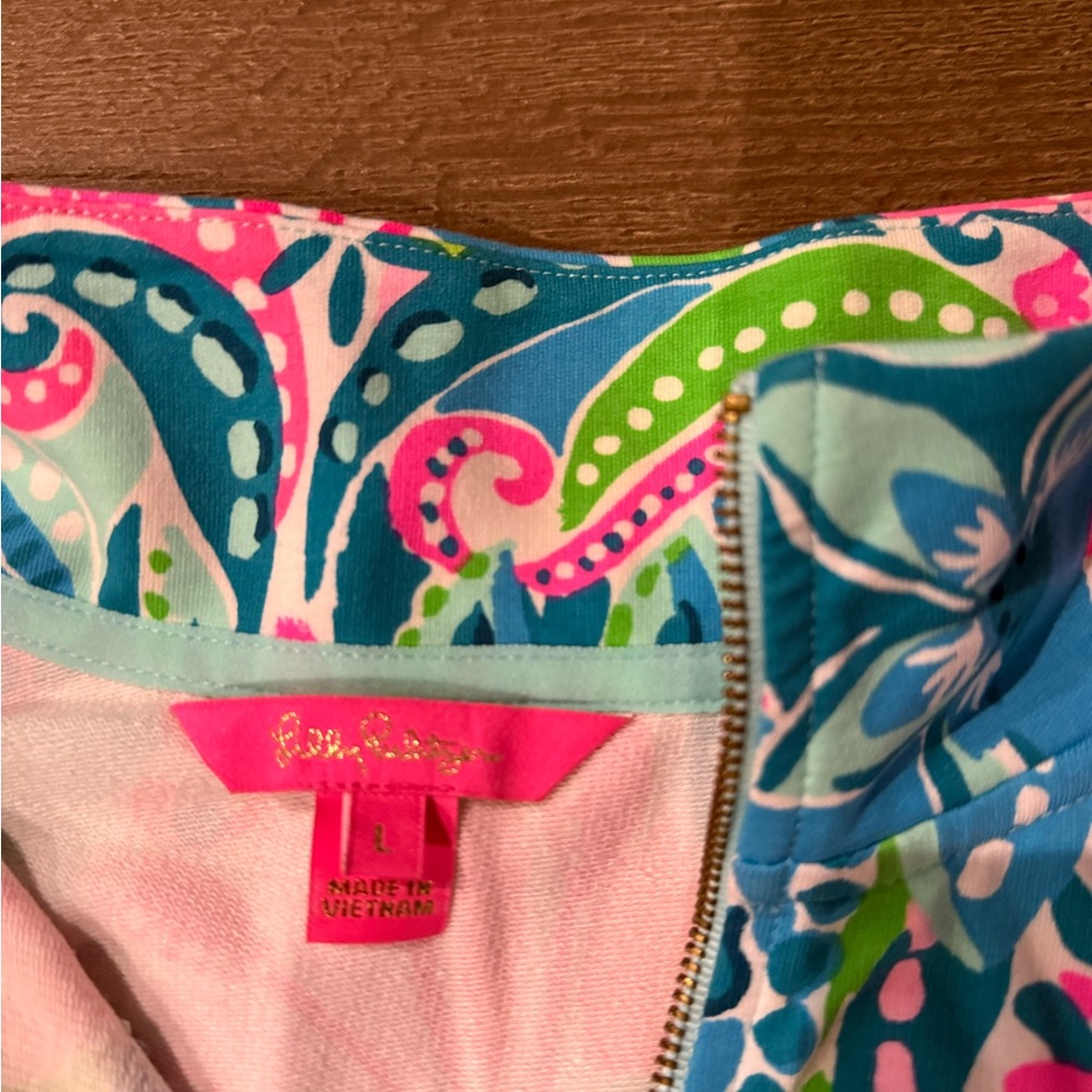 Lilly Pulitzer X Waste Management Quarter Zip - Picture 3 of 4